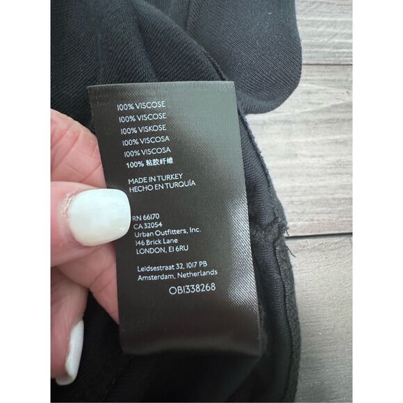 Maeve by‎ Anthro Colorblocked V-Back Black White Top Size XS - Picture 9 of 11